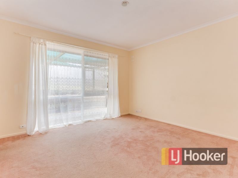 5 Janet Court, Hampton Park VIC 3976
