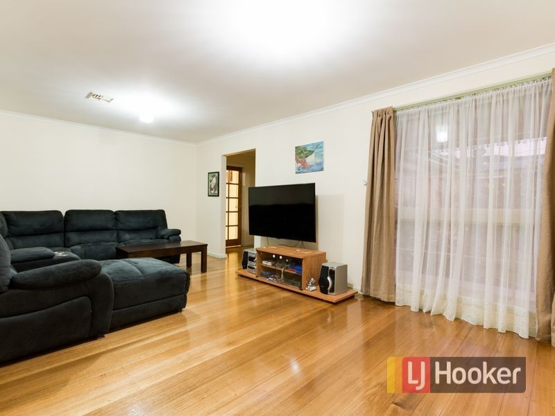 12 Highland Avenue, Hampton Park VIC 3976
