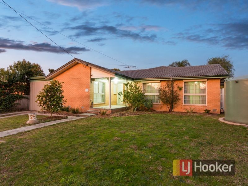 12 Highland Avenue, Hampton Park VIC 3976