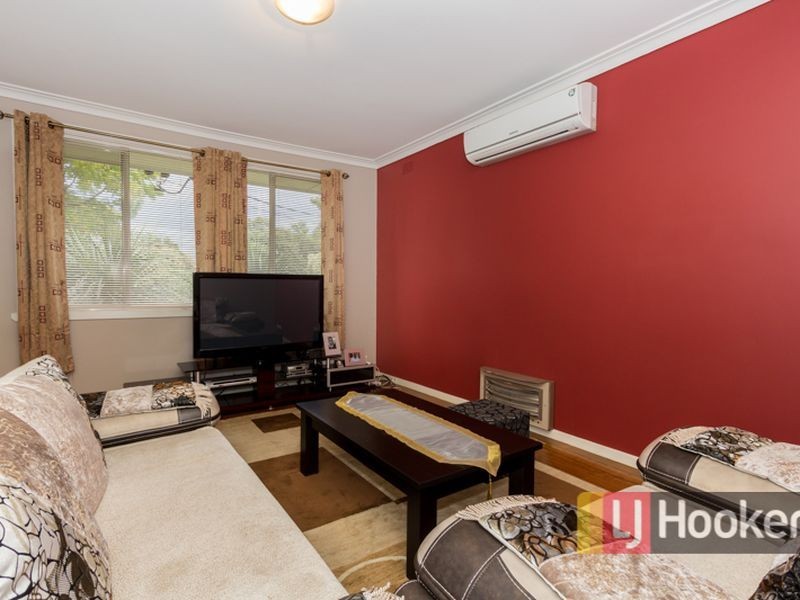 1/4 Philip Road, Hallam VIC 3803
