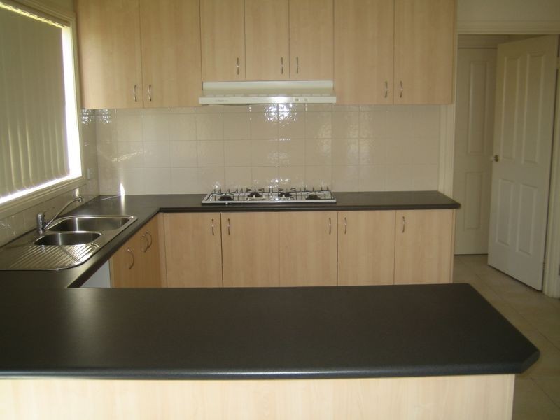 7 Ashmore Avenue, Narre Warren South VIC 3805