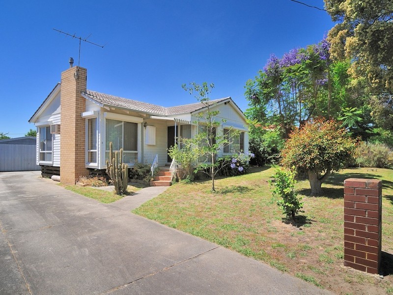 2 View Street, Hampton Park VIC 3976