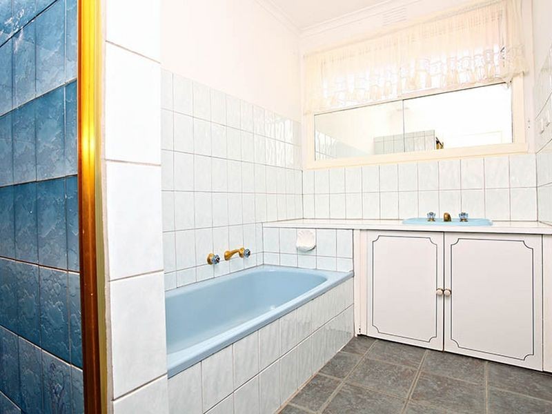 40 Kays Avenue, Hallam VIC 3803