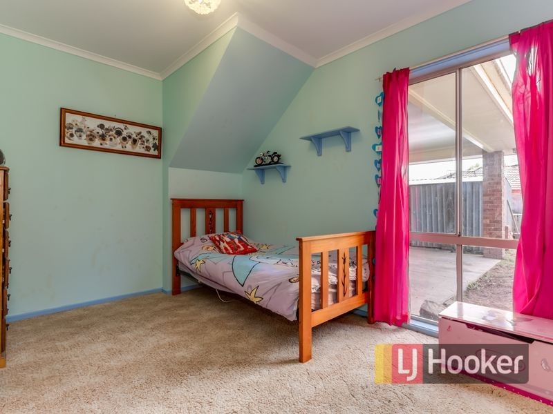 6 Riley Place, Hampton Park VIC 3976