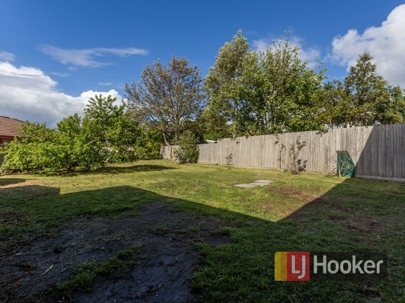 6 Riley Place, Hampton Park VIC 3976