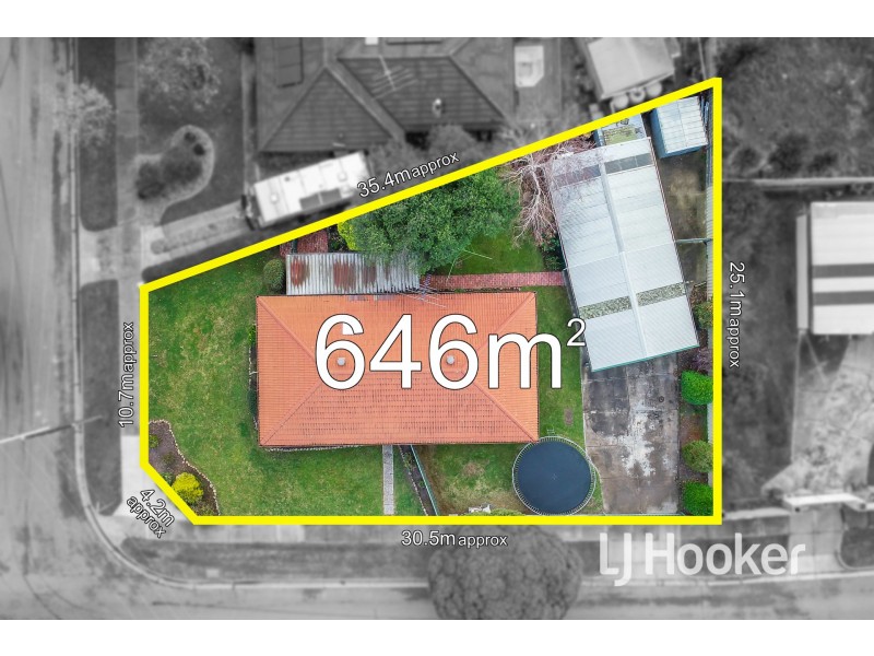 2 Karol Court, Hampton Park VIC 3976