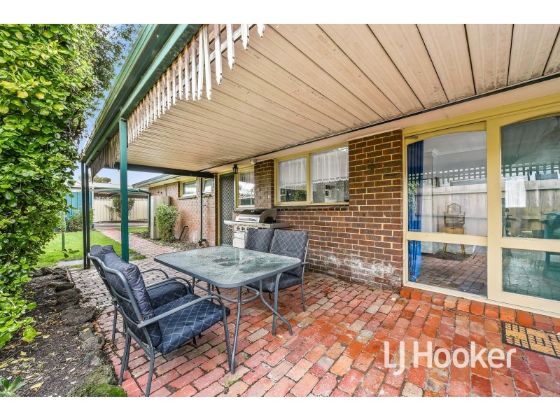 2 Karol Court, Hampton Park VIC 3976
