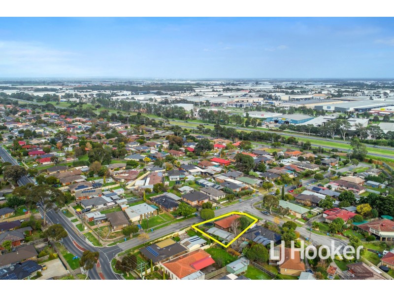 2 Karol Court, Hampton Park VIC 3976