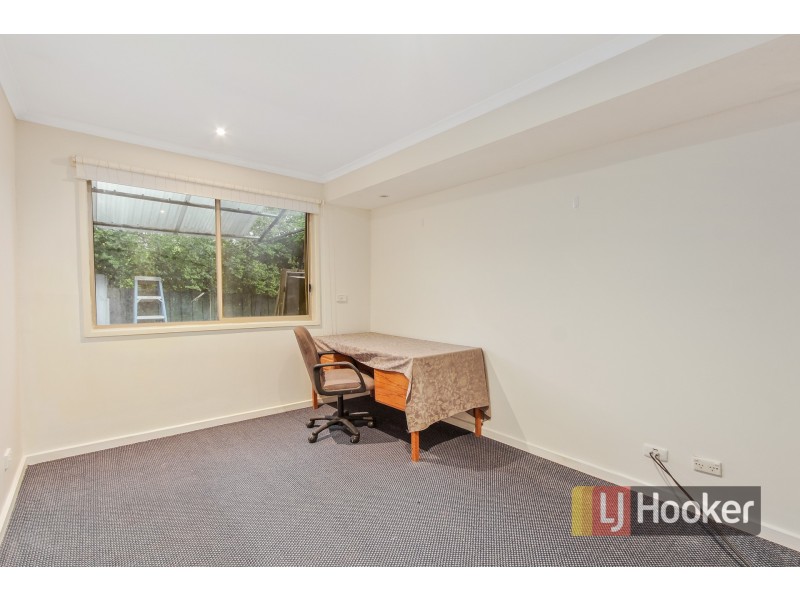 12 Eva Court, Hallam VIC 3803