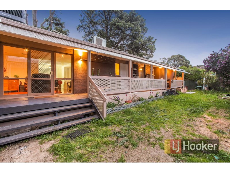 12 Eva Court, Hallam VIC 3803