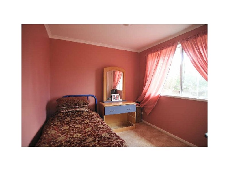 3 Jessica Drive, Hampton Park VIC 3976