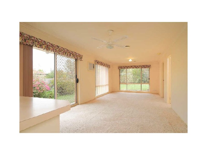 12 Sandhurst Mews, Hampton Park VIC 3976