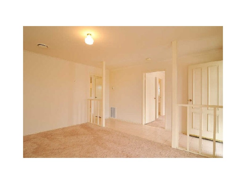 12 Sandhurst Mews, Hampton Park VIC 3976