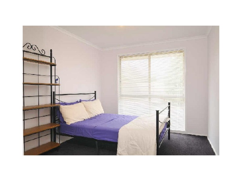 1/16 Regans Road, Hampton Park VIC 3976