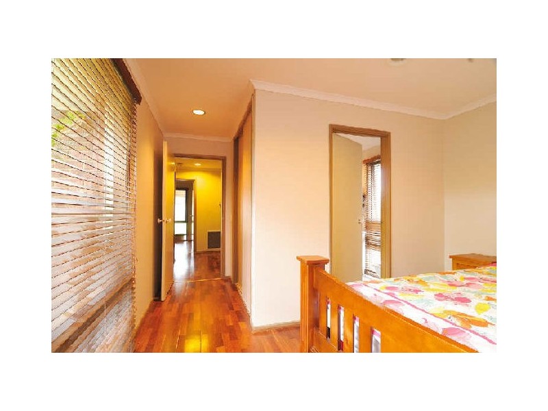 4 Mollisons Hill, Hampton Park VIC 3976