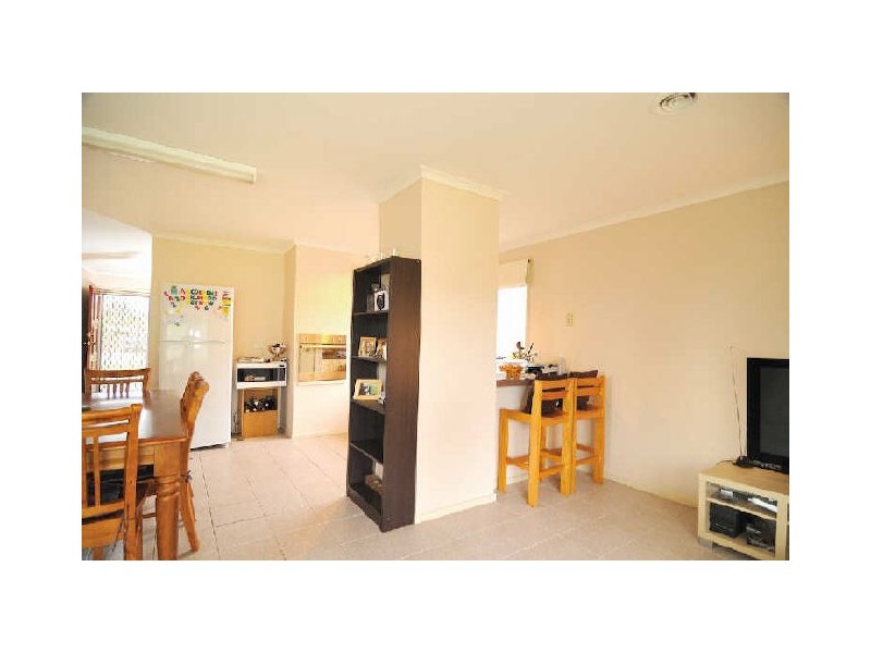 4 Mollisons Hill, Hampton Park VIC 3976