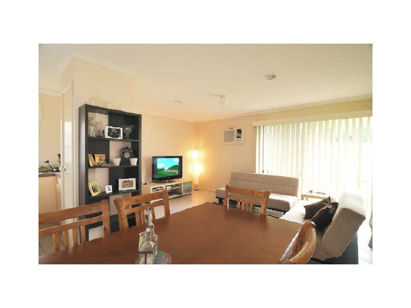 4 Mollisons Hill, Hampton Park VIC 3976