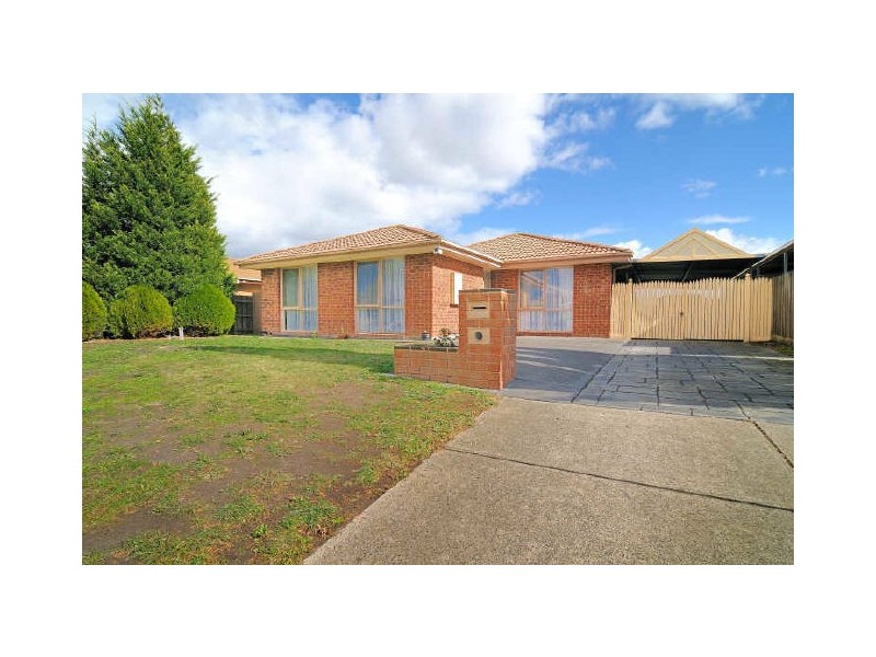 3 James Wyman Place, Hampton Park VIC 3976