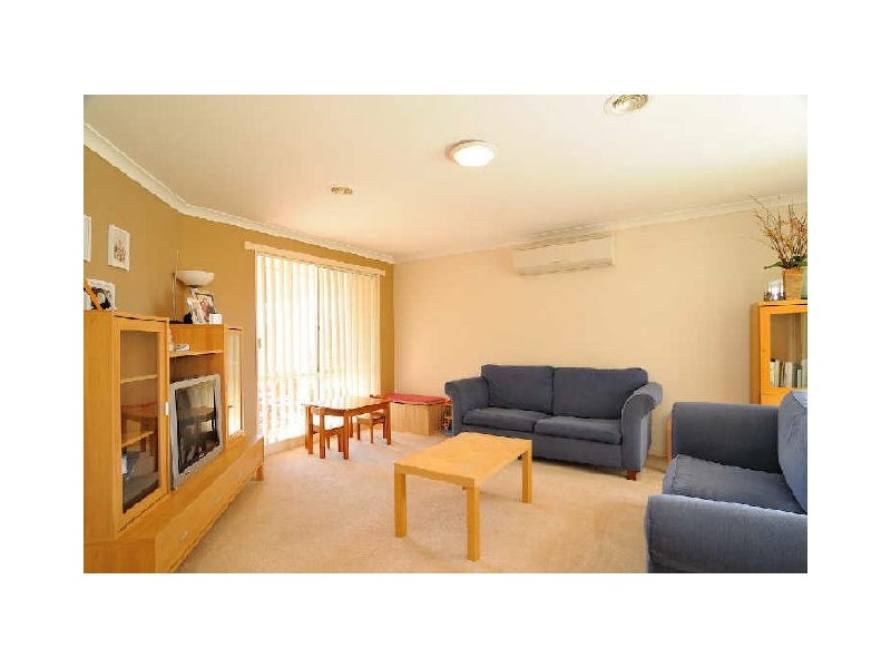 1 Tulsk Court, Hampton Park VIC 3976