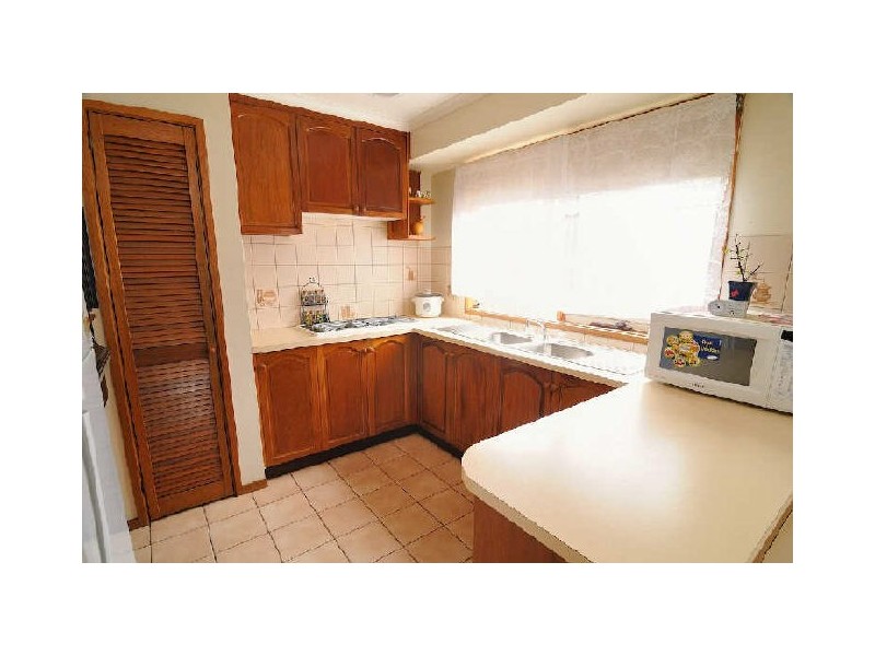 3/8 Duff Street, Cranbourne VIC 3977