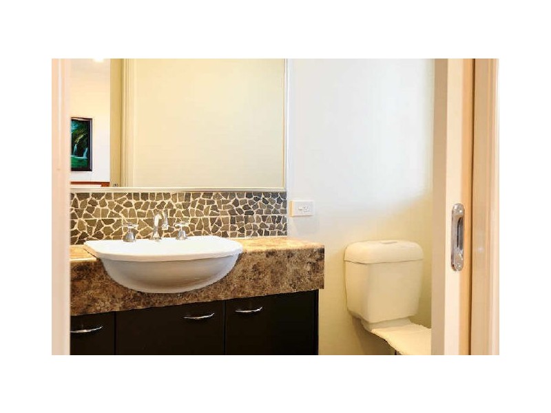 4 Flowering Gum Lane, Sandhurst VIC 3977