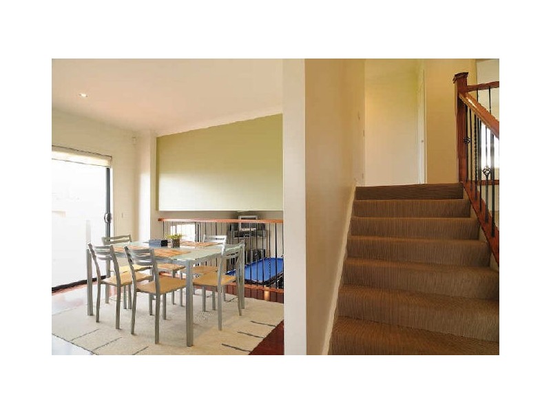 4 Flowering Gum Lane, Sandhurst VIC 3977