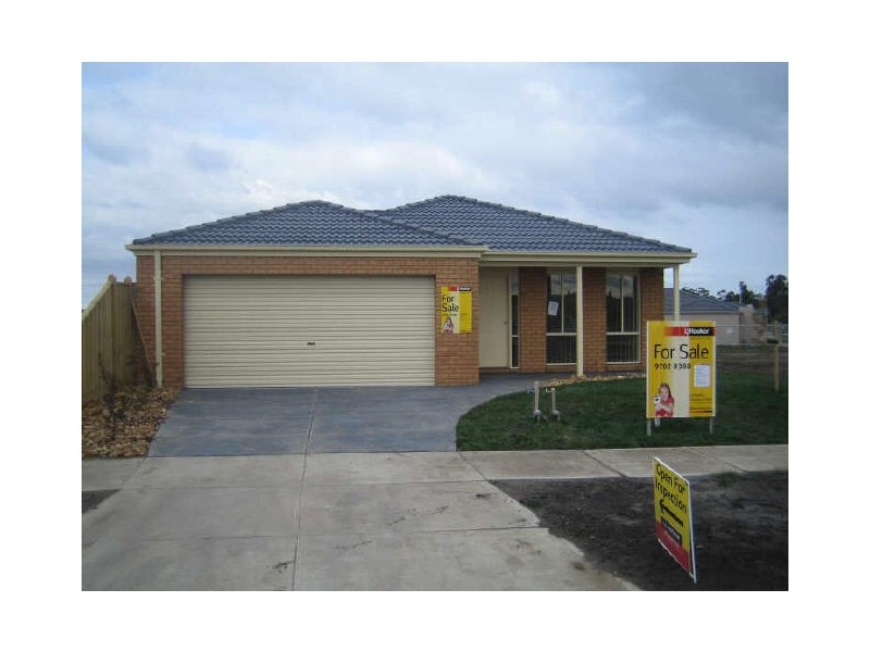 Lot 648 Hawkseye Way, Cranbourne East VIC 3977