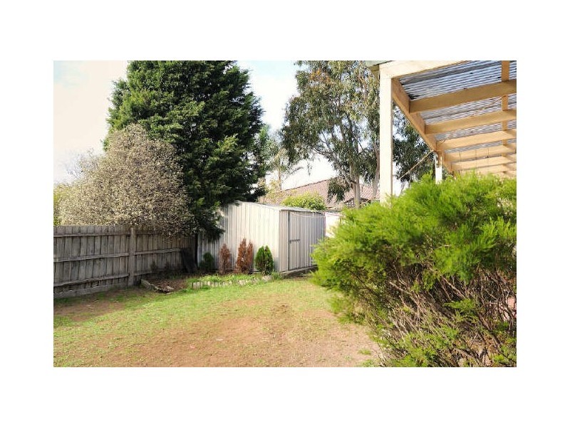 108 Oaktree Drive, Hampton Park VIC 3976
