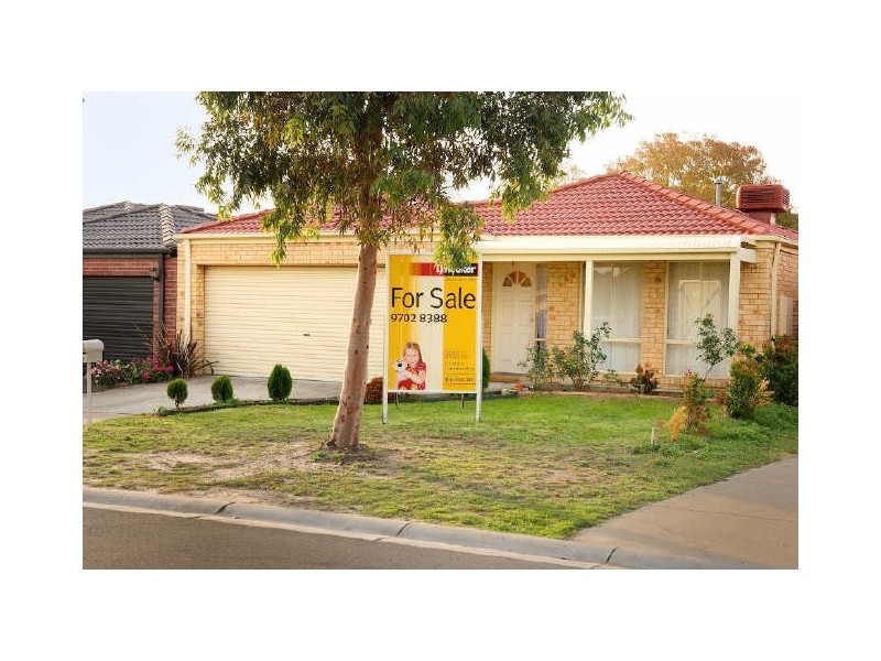 10 Aquamarine Court, Hampton Park VIC 3976