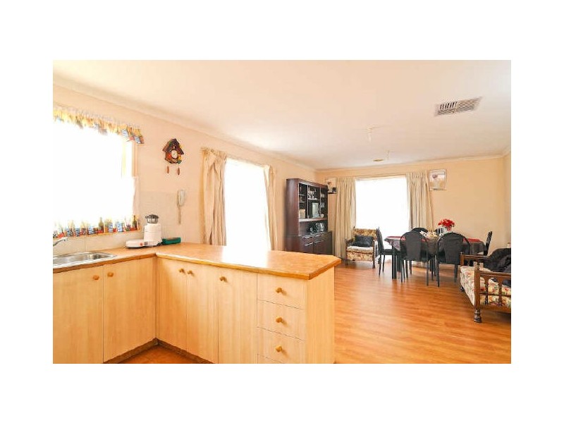 10 Aquamarine Court, Hampton Park VIC 3976