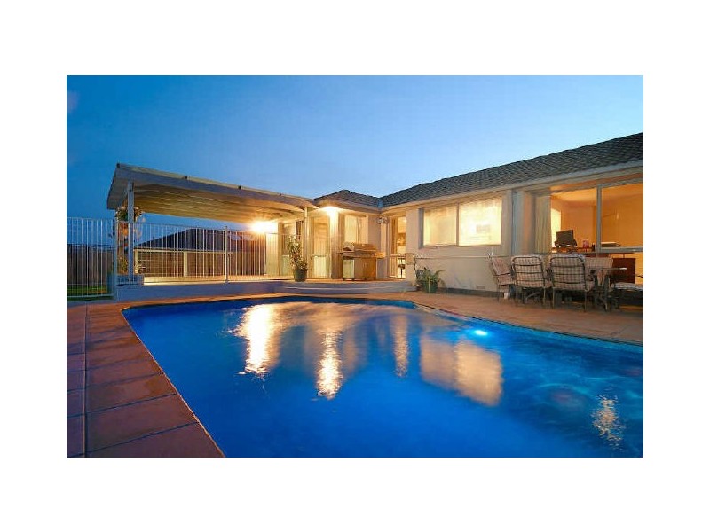 49 Leopold Crescent, Hampton Park VIC 3976