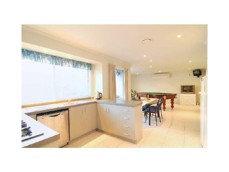 49 Leopold Crescent, Hampton Park VIC 3976