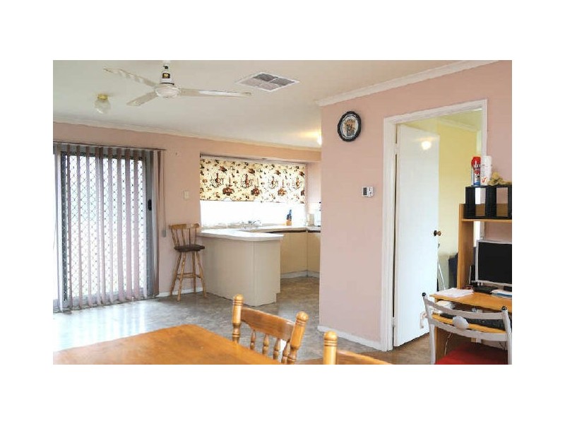 11 Keller Court, Hampton Park VIC 3976