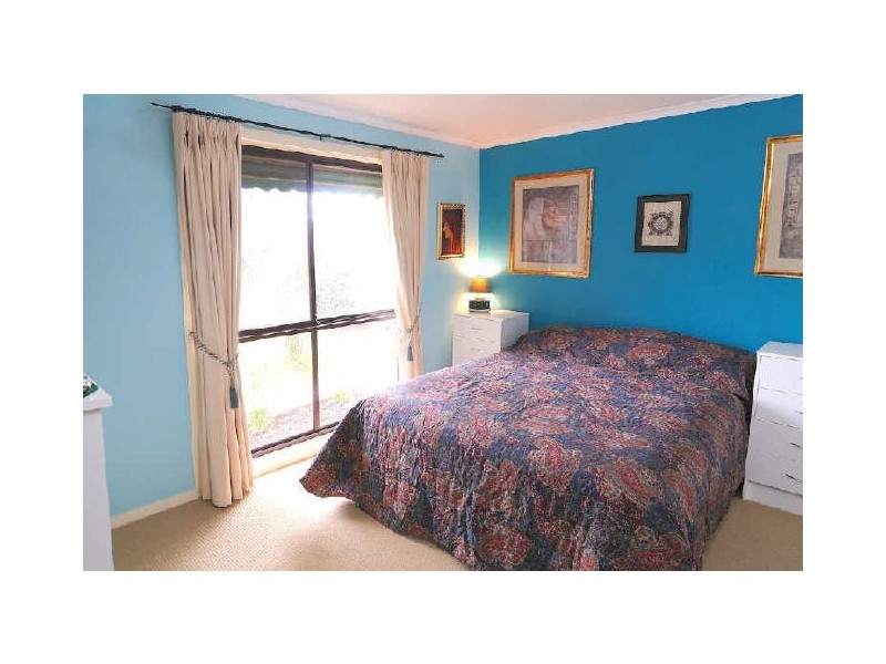 3 Denver Court, Hampton Park VIC 3976