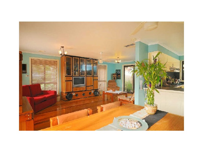 3 Denver Court, Hampton Park VIC 3976