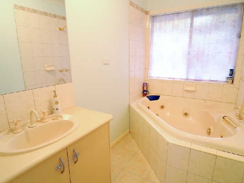 1 Jabiru Place, Hallam VIC 3803