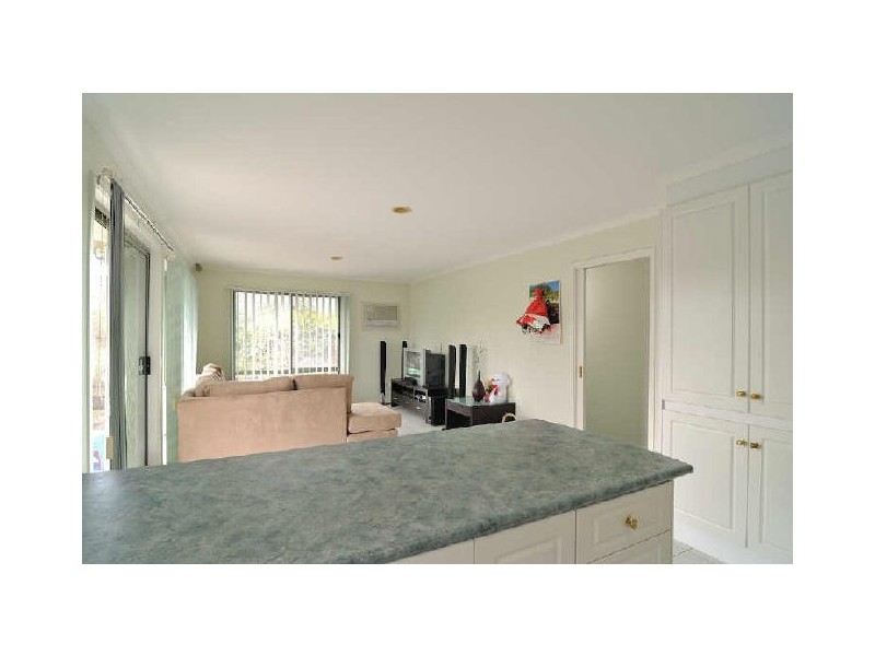 24 Cumberland Chase, Hampton Park VIC 3976