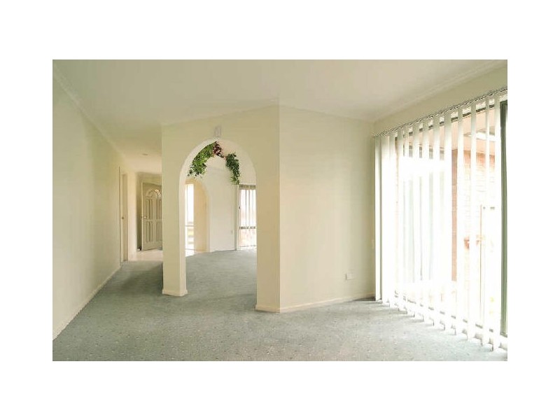 24 Cumberland Chase, Hampton Park VIC 3976