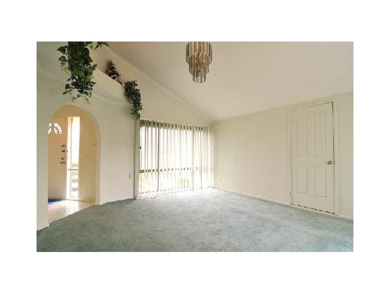 24 Cumberland Chase, Hampton Park VIC 3976