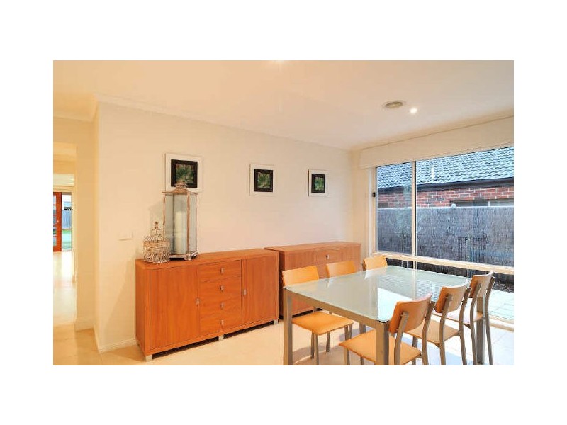 25 Red Oak Terrace, Lyndhurst VIC 3975