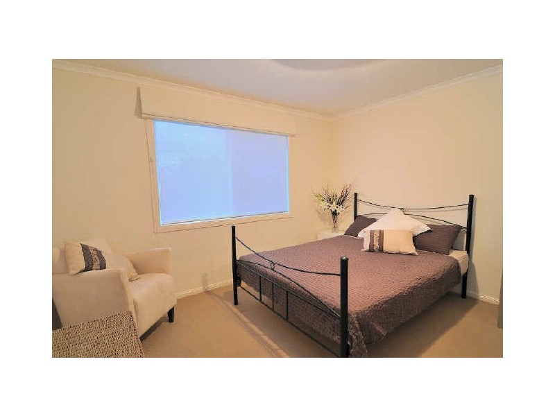 25 Red Oak Terrace, Lyndhurst VIC 3975