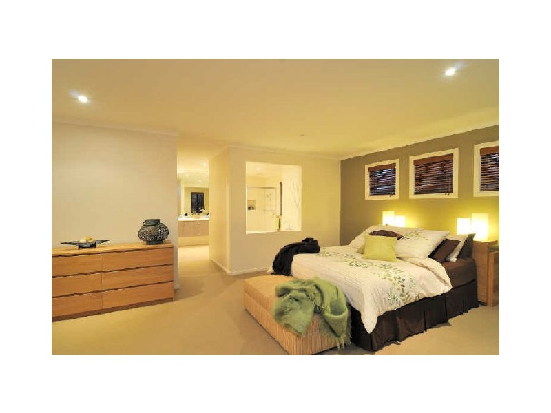 25 Red Oak Terrace, Lyndhurst VIC 3975