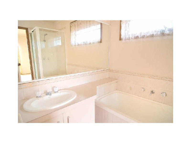 32 Madison Avenue, Narre Warren VIC 3805