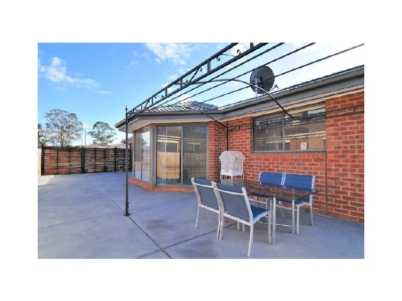 5 Ingel Place, Hampton Park VIC 3976