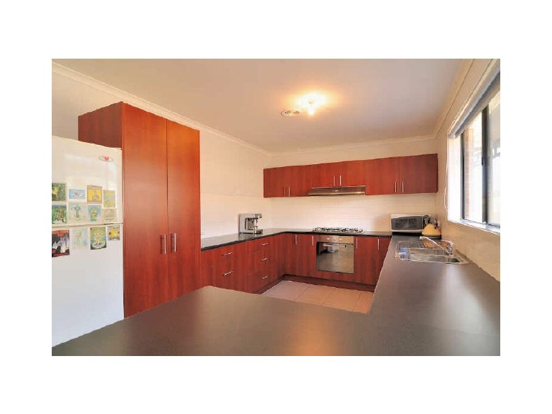 5 Ingel Place, Hampton Park VIC 3976