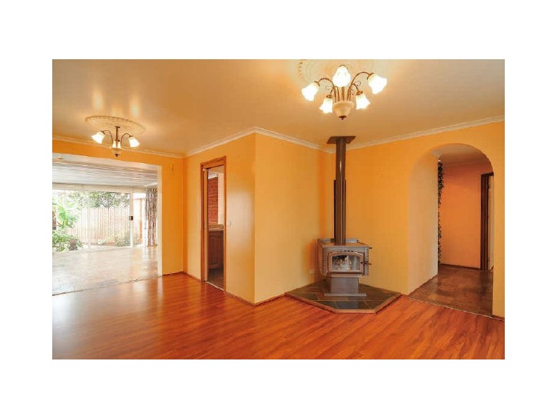 113 Warana Drive, Hampton Park VIC 3976