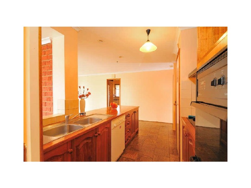 113 Warana Drive, Hampton Park VIC 3976