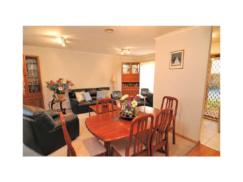 22 Sandhurst Mews, Hampton Park VIC 3976