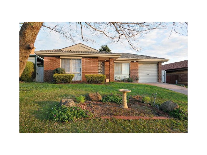 22 Sandhurst Mews, Hampton Park VIC 3976