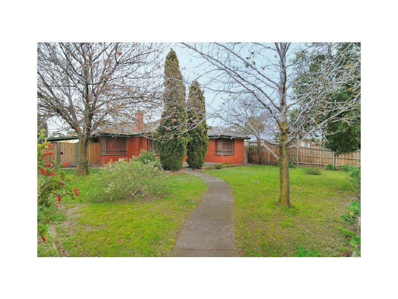 14 Somerville Road, Hampton Park VIC 3976